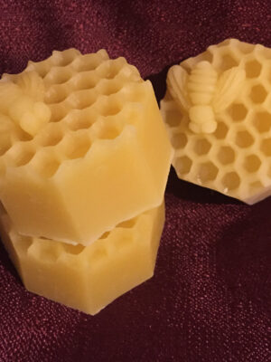 Beeswax – Decorative molds
